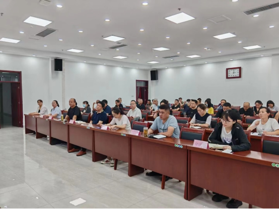 我所纪朝辉律师受邀为平原县进行新公司法培训