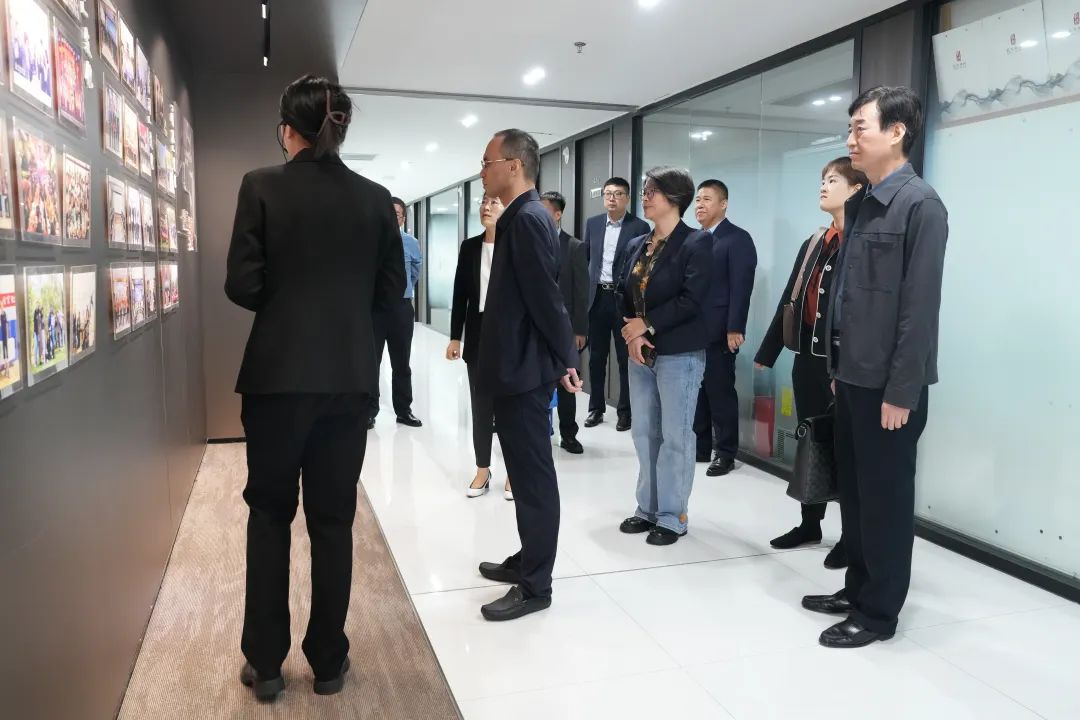 博翰源律所管理团队莅临载熙参观交流