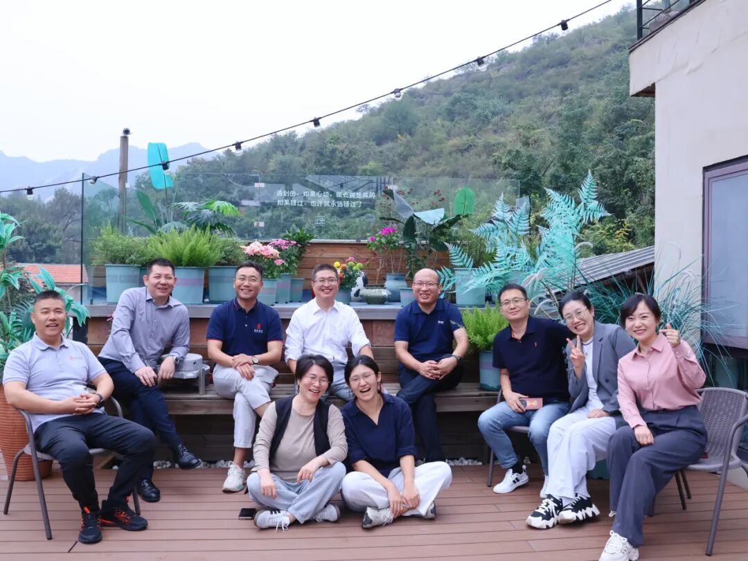 工作全力以赴 ，生活热气腾腾——载熙济南举行金秋团建